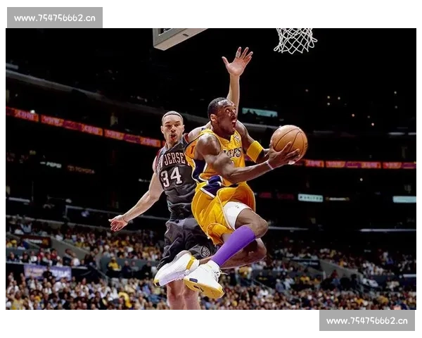 新手如何快速理解篮球比赛的基本规则与技巧分析