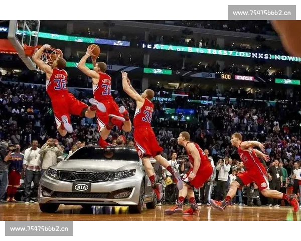 篮球比赛的精彩瞬间解析：从扣篮到绝杀，如何捕捉比赛的无限魅力 - 副本 (2)